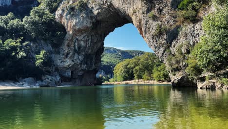 Deportes-Acuáticos-Y-Turismo