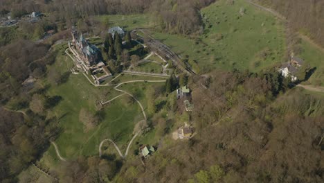 Drone---Aerial-Shot-Of-The-Drachenfels-With-Castle-Drachenburg-And-The-River-Rhine-Siebengebirge-Near-Bonn---Königswinter-30p