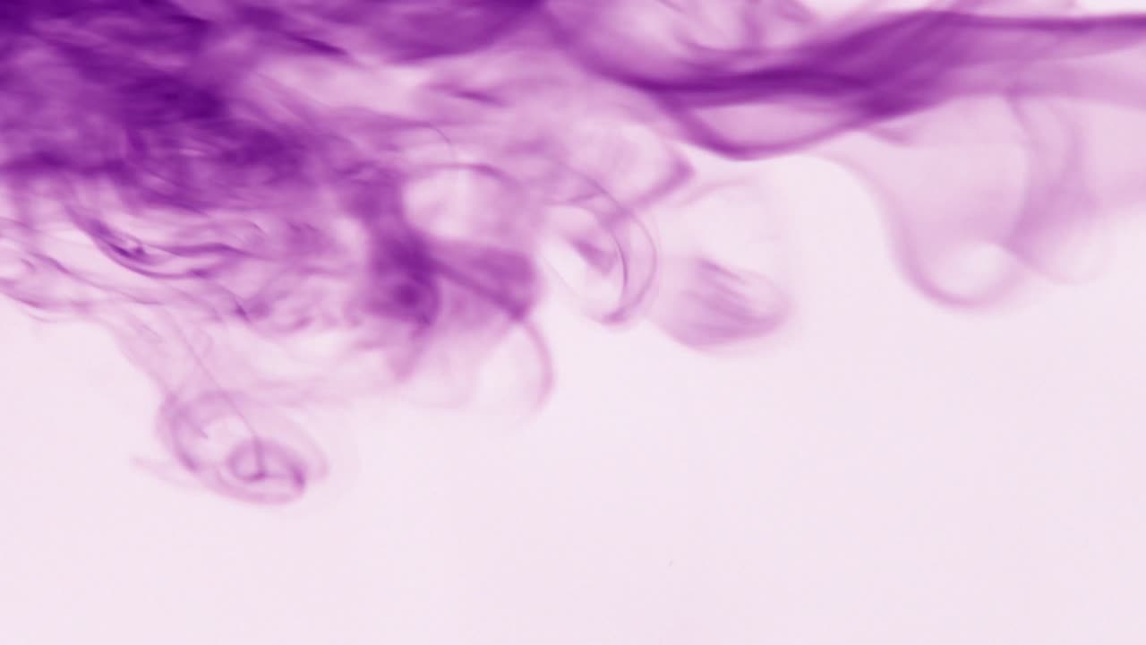 el humo del incienso.