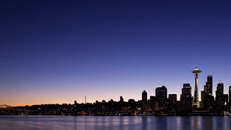 seattle skyline at dusk