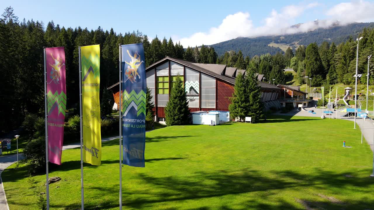 Switzerland, ,La Selva, Sportzentrum, Prau