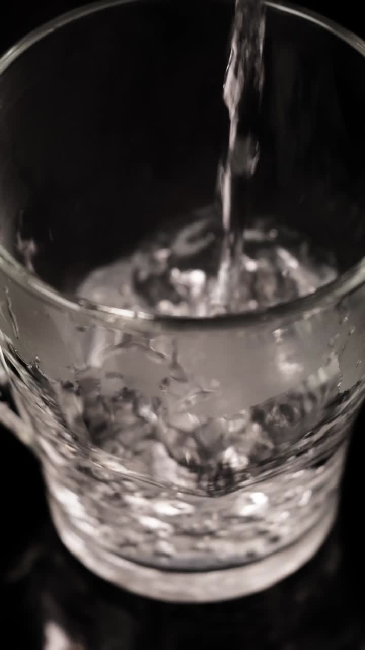 vaso con agua