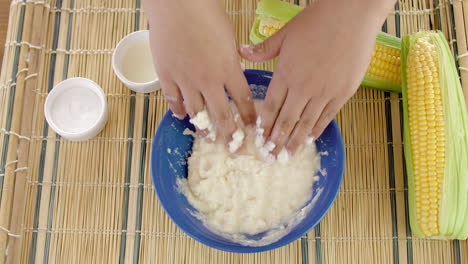 Arepas,-Venezuelan-dish-made-of-corn-flour