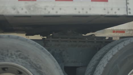 trailer connection to the semi truck