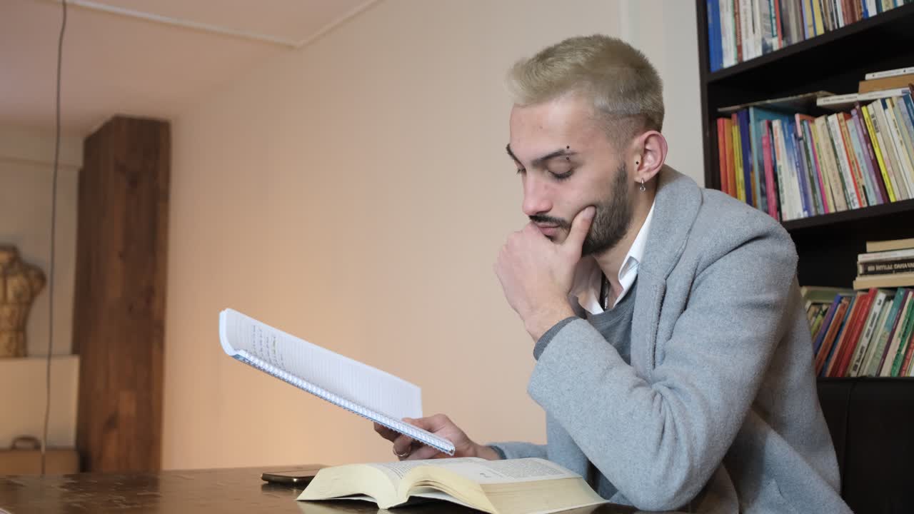 examen cuidadoso de los documentos