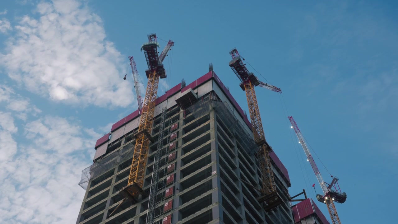 Timelapse de edificio en construcción