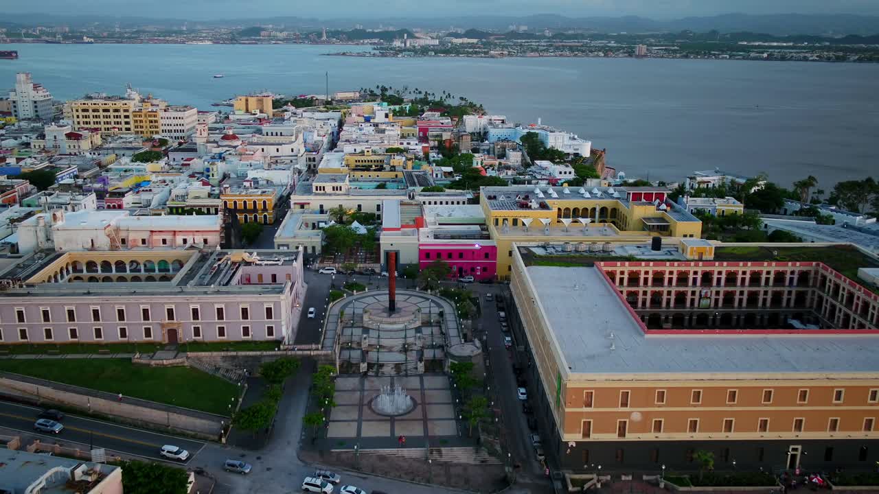 sobrevolando el viejo san juan puerto rico post huracán maria