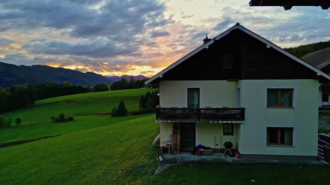 открыть захватывающее убежище в австрийской долине аттерзее