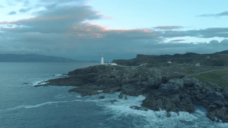 Fanadenkopf-Im-Leuchtturm-Von-Donegal,-Irland