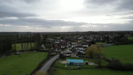 Fyfield,-Pequeño-Pueblo-Essex-Drone,-Aéreo,-Vista-Desde-El-Aire,-Vista-De-Pájaro-4k-Material-De-Archivo