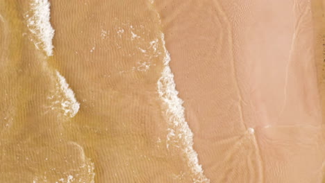 Aerial-shot-of-gentle-sea-waves