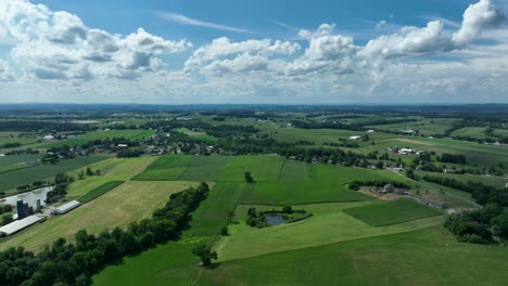 Sanfte-Hügel-Und-Ackerland