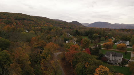 An-aerial-drone-shot-of-the-colorful-fall-foliage-in-upstate-NY