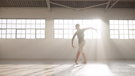 Danza,-Ballet-Y-Desenfoque-Con-Mujer-En-Estudio