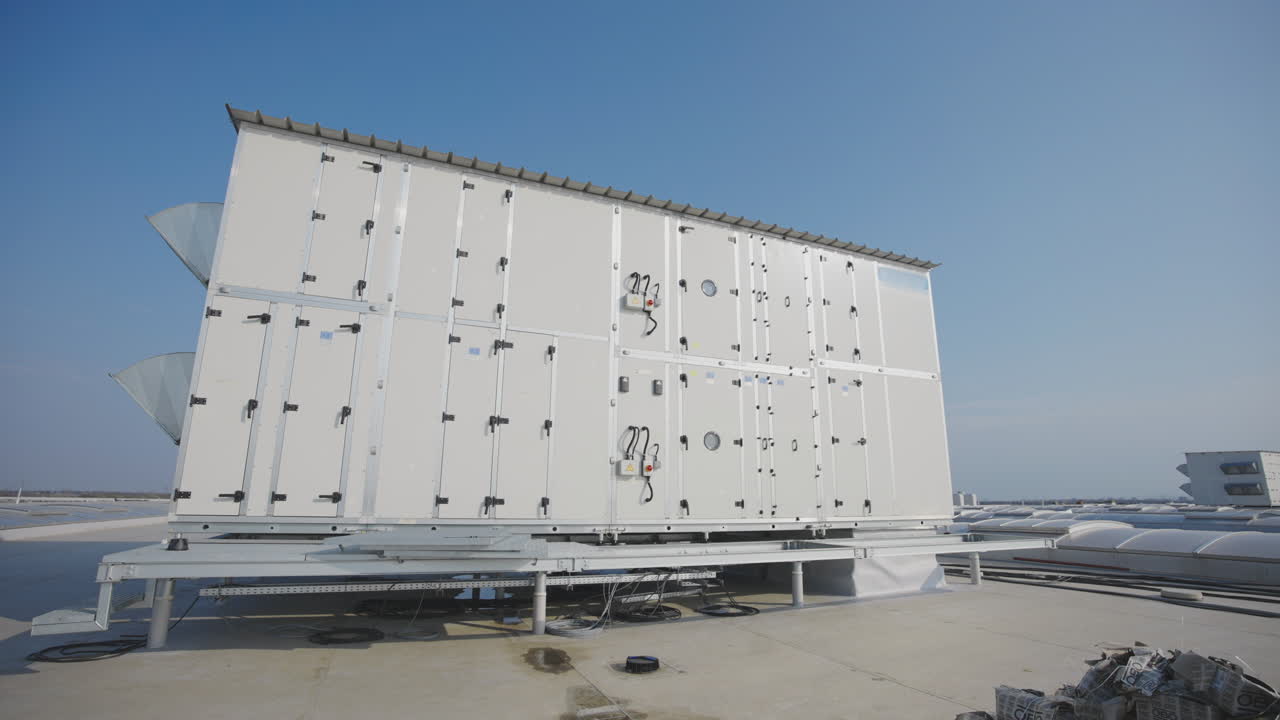 평평한 지붕의 공기 처리 장치