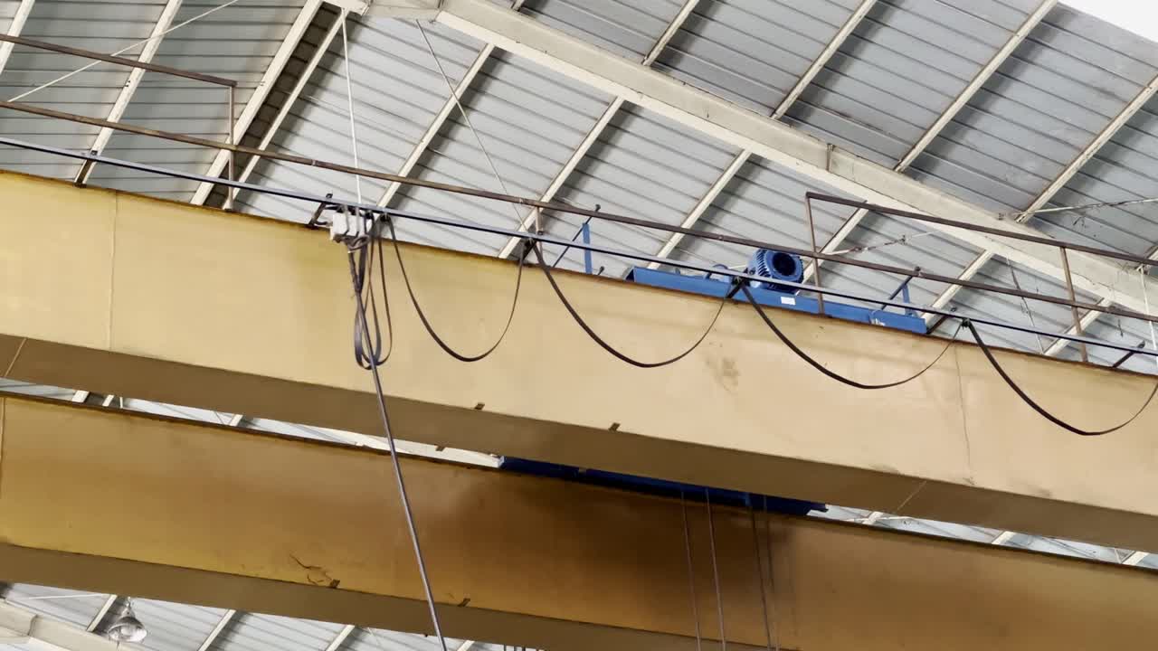 근접 촬영 이동 크레인 모터