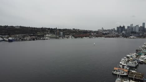 Lake-Union-and-Seattle-Skyline,-Aerial-View