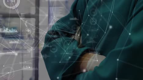 animación de la red de conexiones sobre la doctora caucásica
