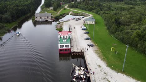 Aerial-clip-of-Piirissaare-port,-a-small-island-in-Lake-Peipus-between-Estonia-and-Russia