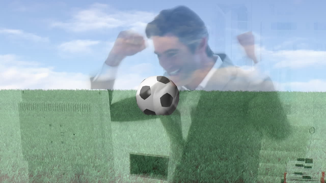 잔디에 있는 축구 공 위에 있는 백인 코치의 애니메이션