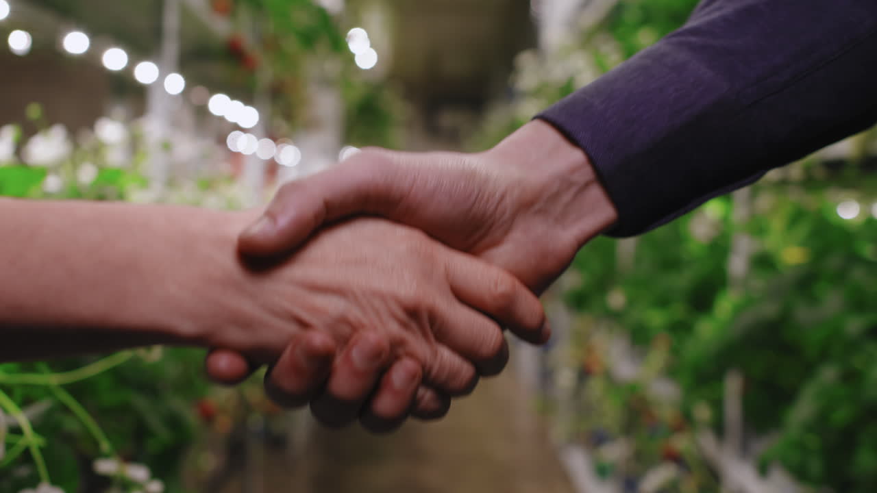 Business partnership in an indoor farm