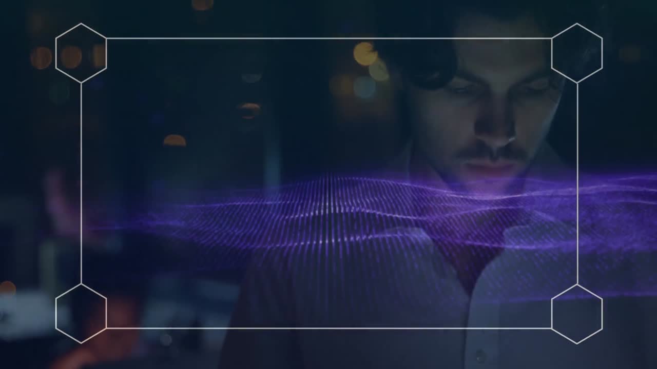 animación del cuadro sobre un hombre de negocios caucásico trabajando en una tableta