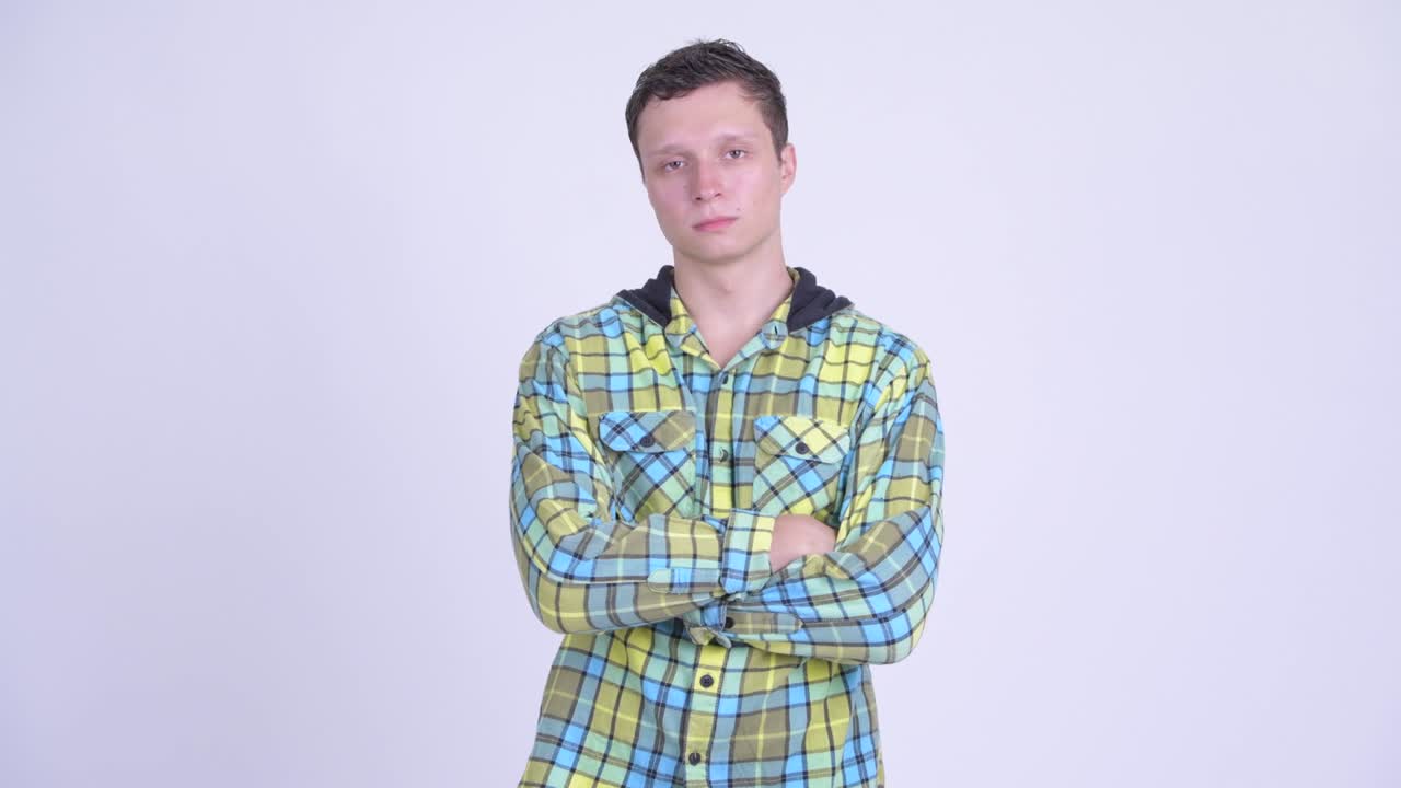 행복한 젊은 잘생긴 스터 남자