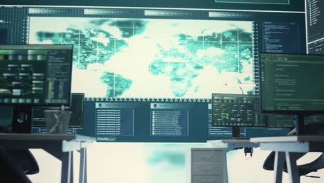 sala de monitoreo de ciberseguridad con equipos de alta tecnología