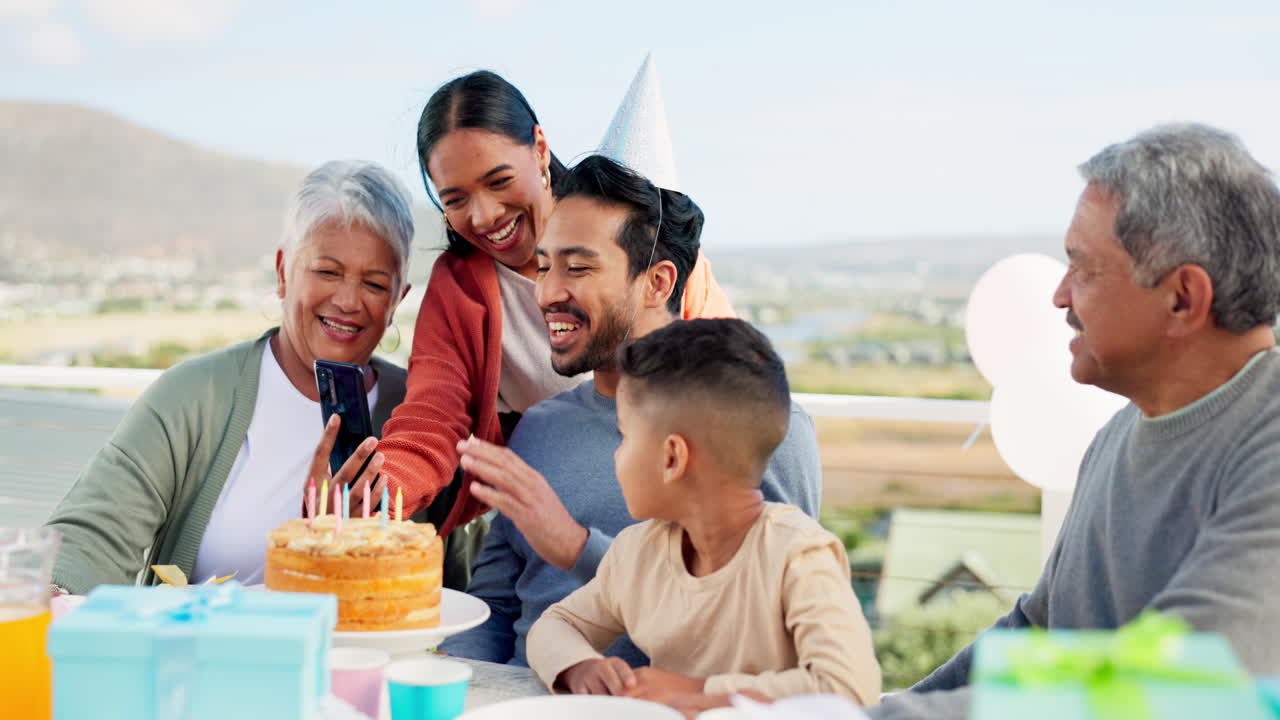 통신, 비디오 통화 및 큰 가족