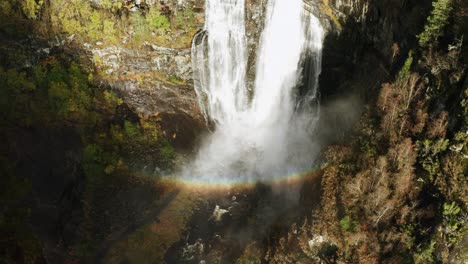 vista aérea de la impresionante cascada skjerfossen-1