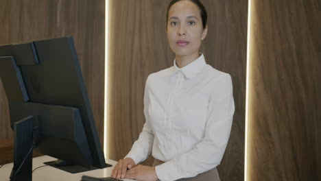 hotel receptionist