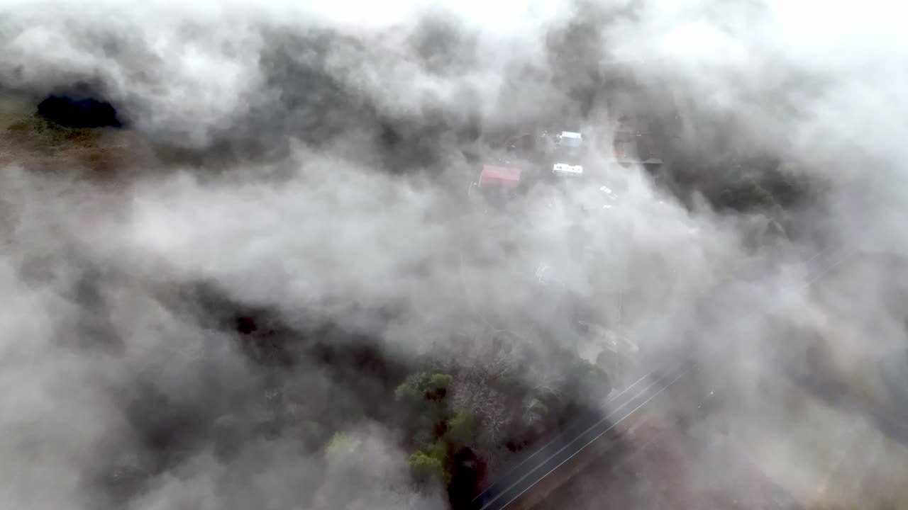 aproximación para aterrizaje aérea, aproximación final con niebla