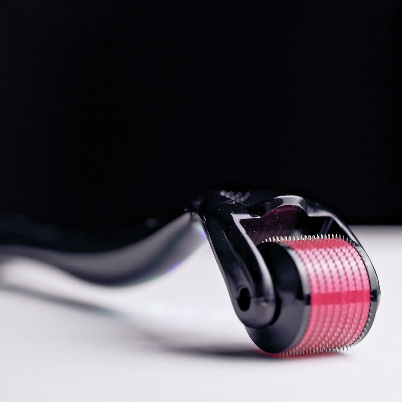 Dermaroller for medical micro needling therapy. Device for home mesotherapy