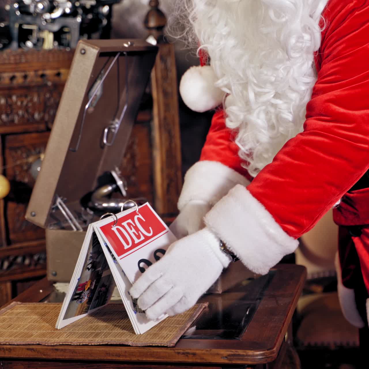 Santa Clause with calendar