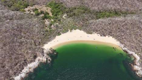 Bahía-De-órganos-En-El-Parque-Nacional-Huatulco-Desde-Una-Perspectiva-Aérea