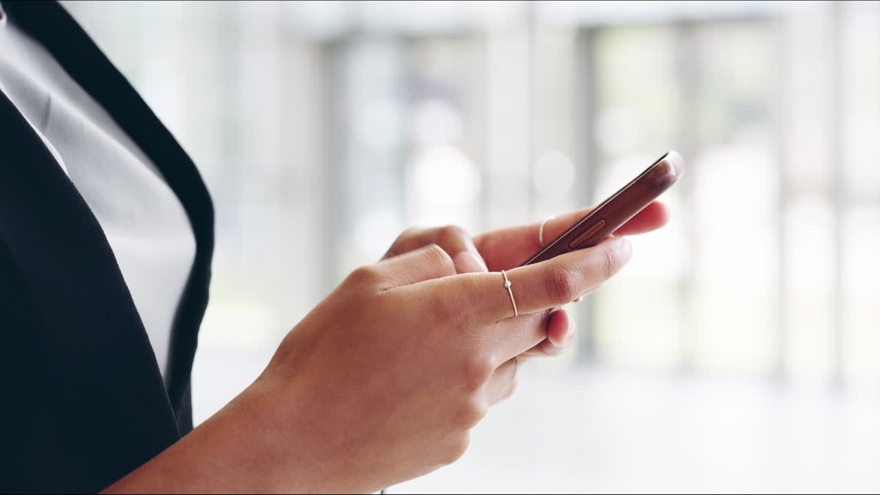 Creare connessioni di lavoro, un contatto alla volta.