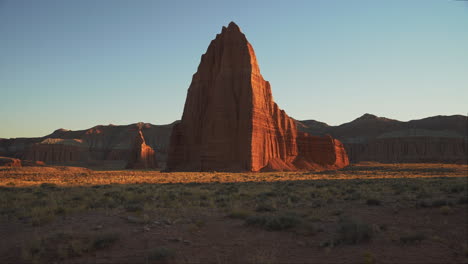 gimbal shot of temple of the sun in capitol reef national park