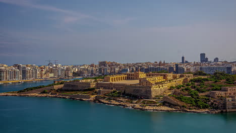 Short-Time-lapse-of-an-medieval-fortress-on-a-clear-day-in-Malta