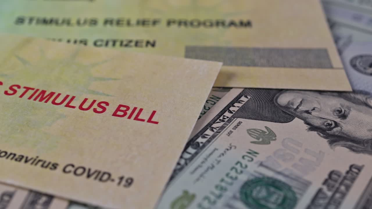 정부 통화 지원 자극 환불 수표 법안 코로나 바이러스 코로나19 감염 팬데 봉쇄