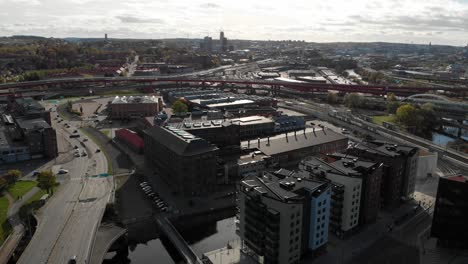 Hermoso-Paisaje-Urbano-Del-Casco-Antiguo-De-Gotemburgo,-Vista-Aérea-De-Drones