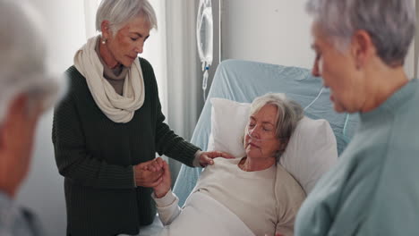 Cáncer,-Apoyo-Y-Una-Mujer-Mayor-En-El-Hospital.