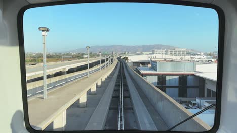 San-Francisco-Airport-Air-Train-Für-Die-Fortbewegung-Am-Internationalen-Flughafen