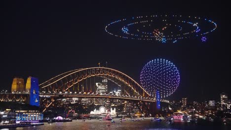 Saturno---Exhibición-De-Luces-De-Drones-Frente-Al-Puente-Del-Puerto-De-Sydney-Durante-El-Festival-De-Luces-Vívidas-2023