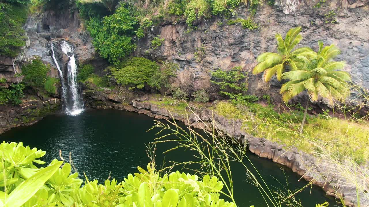 Air Terjun Kipahulu atau dikenal sebagai Seven Ponds di Maui, Hawaii, AS.