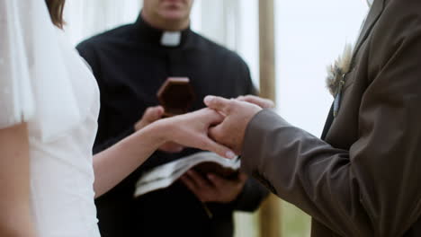 couple getting married