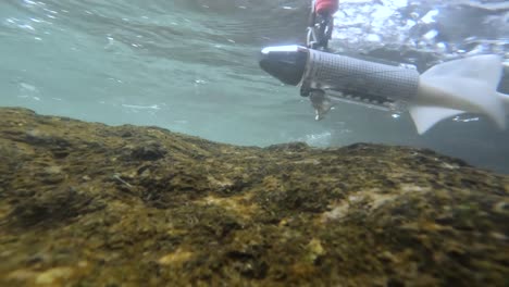 flow measurement in a mexican river in the state of veracruz, with movement of the camera entering the river. 60 frames per second