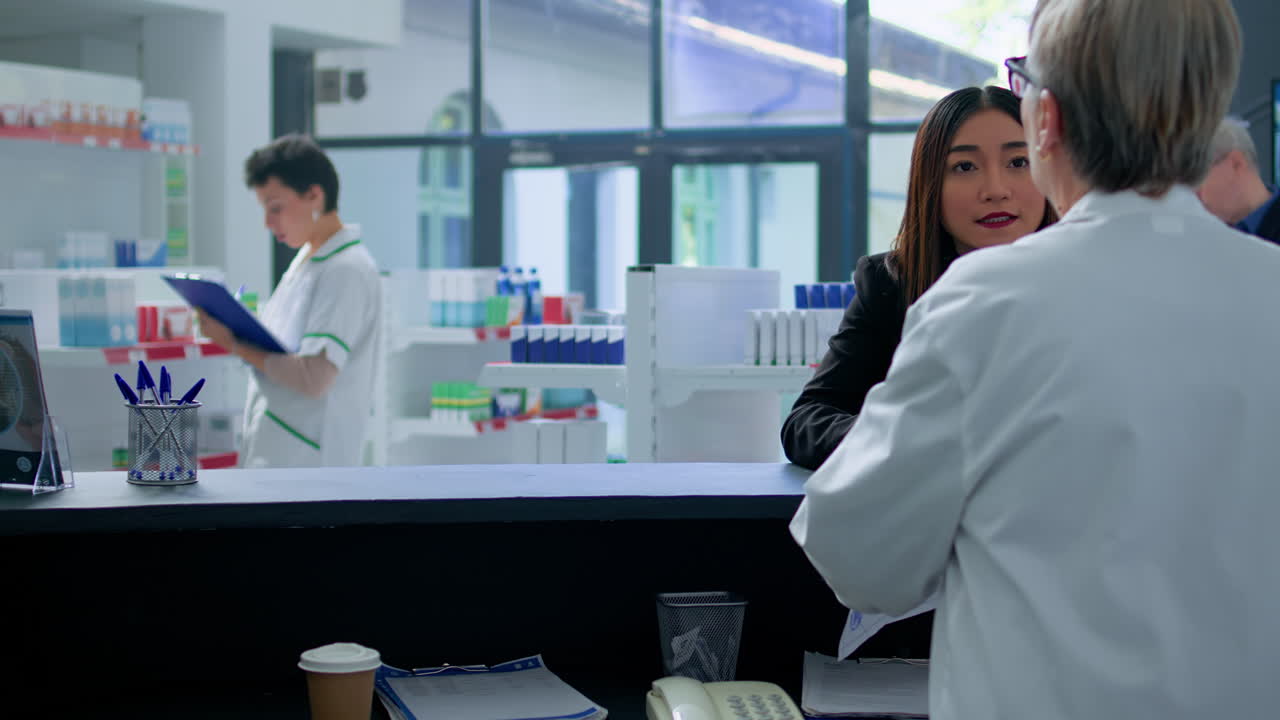 약물 정보 를 필요로 하는 고객