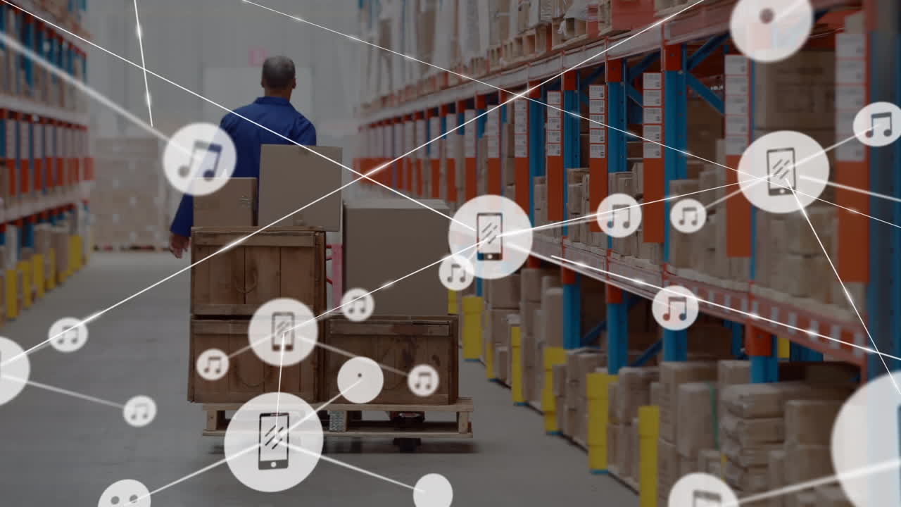 animación de la red de conexiones sobre el hombre que trabaja en el almacén