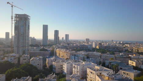 antena del norte de tel aviv israel durante la puesta de sol en kikar hamedina - edificios altos 03