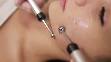 sesión de tratamiento facial